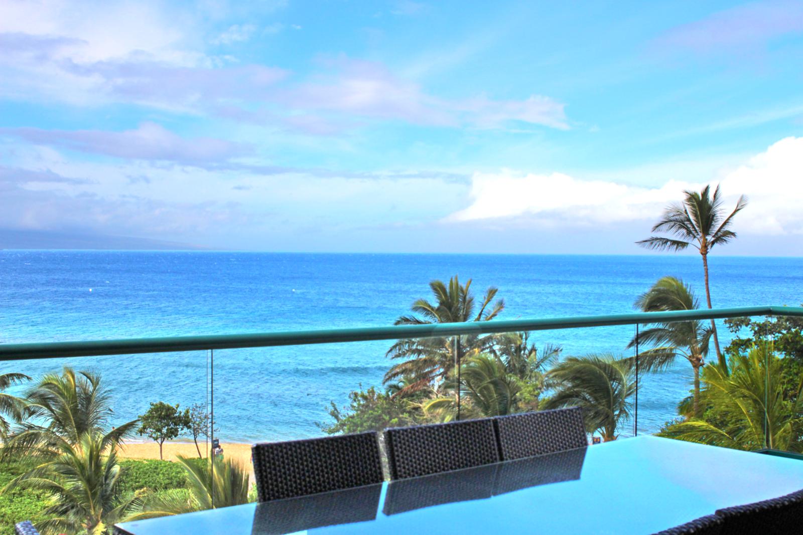 Very unique lanai at Honua Kai Resort with open roof to enjoy the sun all day long. Watch the whales pass by while sipping on a cold beverage. 