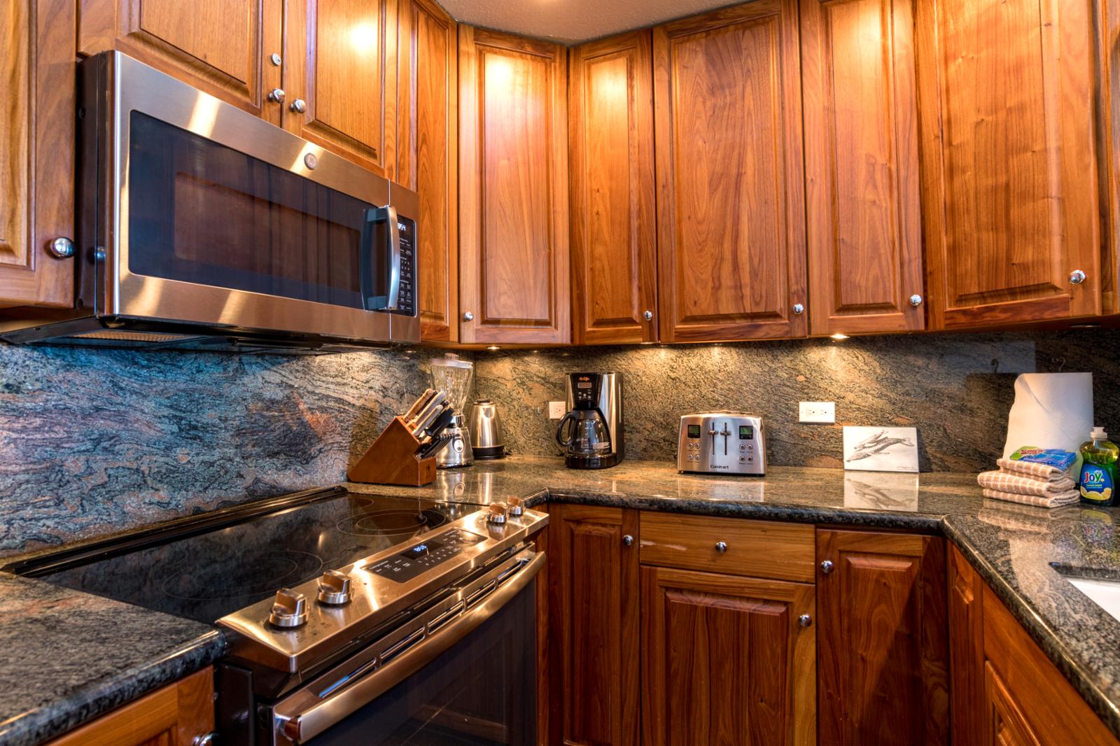 Ample storage, kitchen comes complete with cooking dishes or BBQ needs!