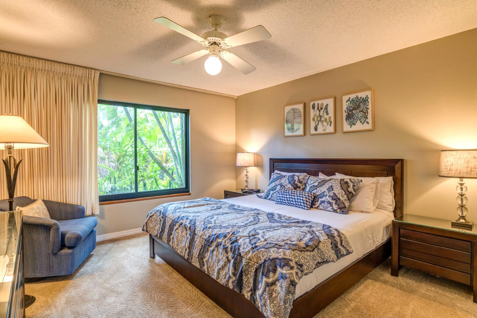 Central AC and equipped with a ceiling fan, stunning resort views!