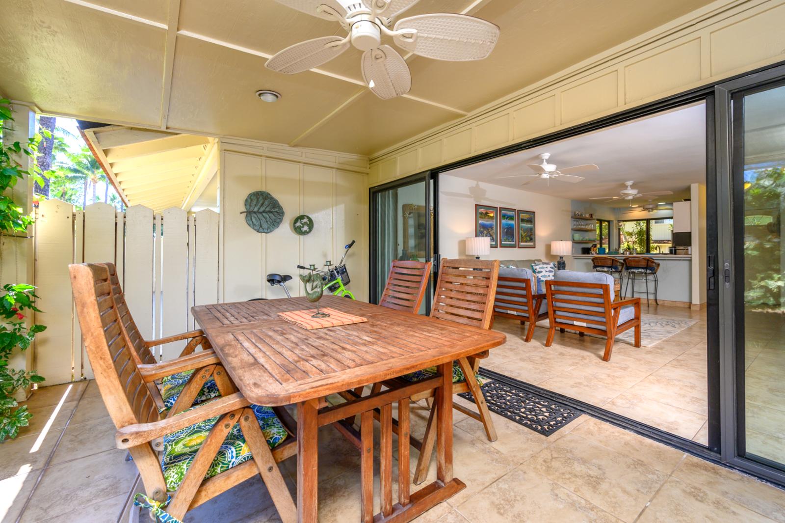 Enjoy outdoor meals while entertaining friends & family!