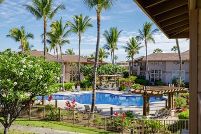 After a day of exploring, soak your cares away in the tranquil spa. Colony Villas makes it easy to recharge in style.