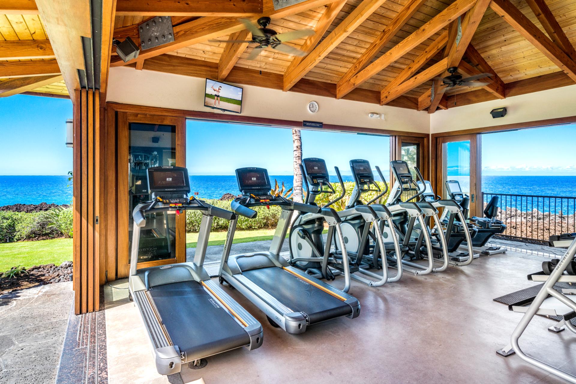 No need to skip leg day here. The gym overlooks the coastline, offering an energizing view with every rep.