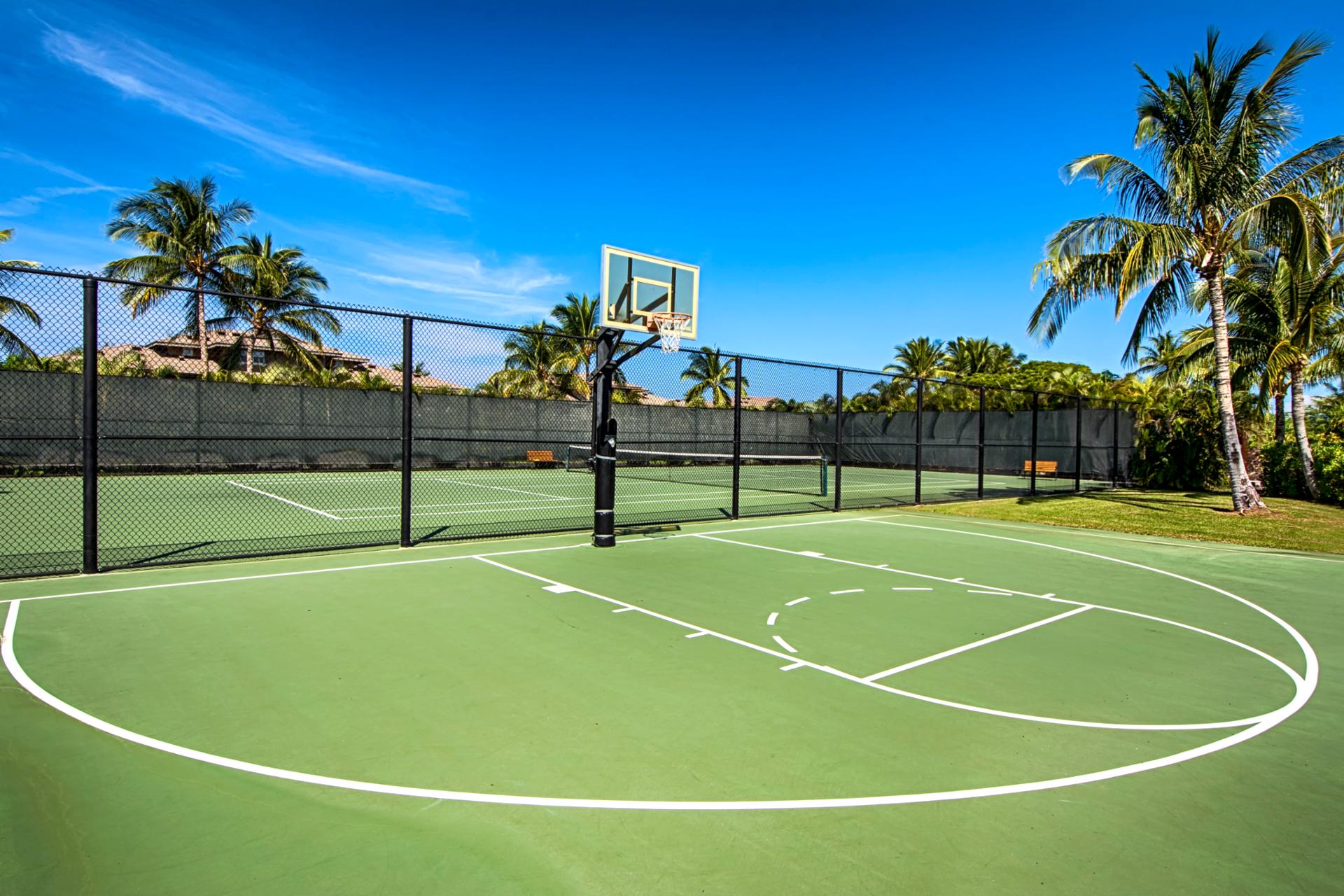 Shoot some hoops under the Hawaiian sun!