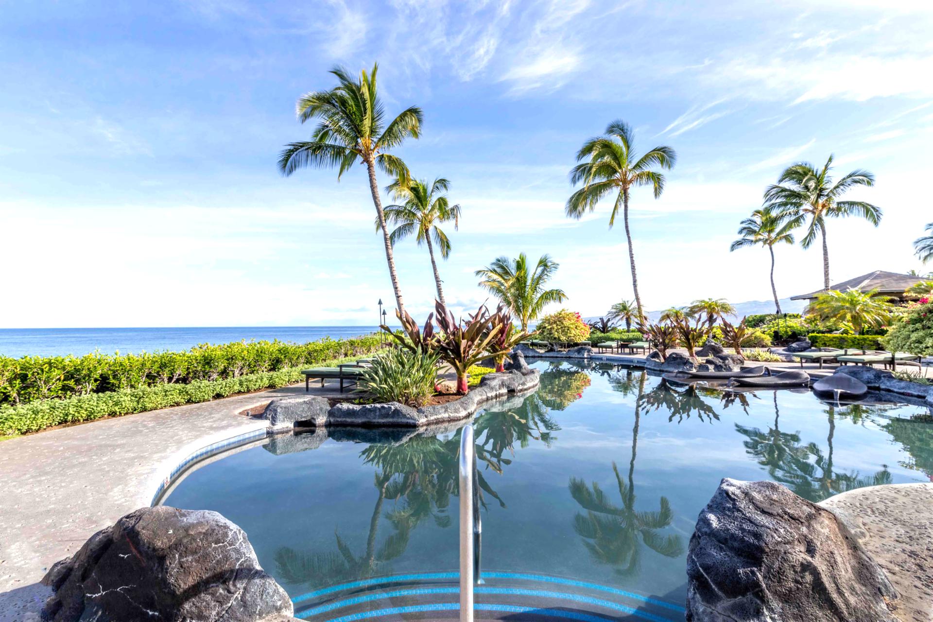 Cool off with a dip or sip a cocktail poolside—it’s always the right time to enjoy this Hawaiian haven.