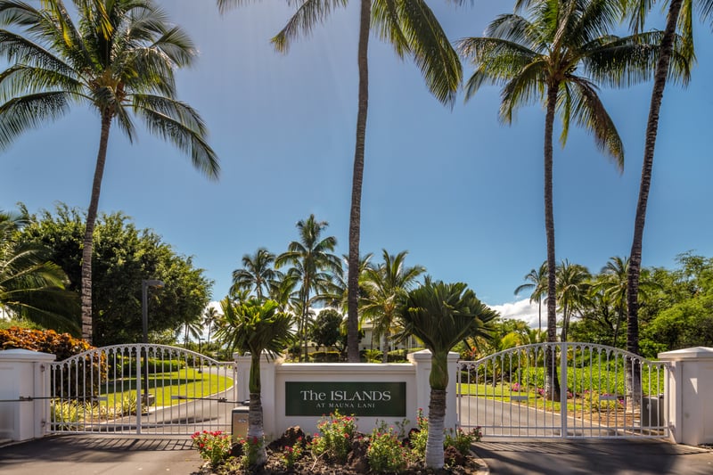 A grand island entrance welcoming you to your home away from home