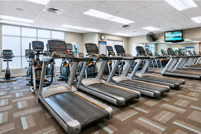 Stay active with our fully equipped fitness center, featuring state-of-the-art machines. Your workout with a view has never been better.