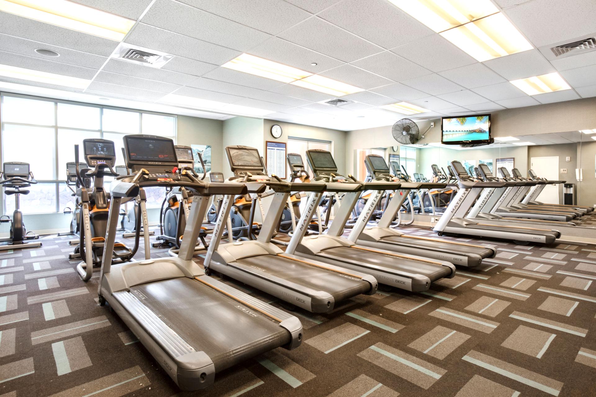 Stay active with our fully equipped fitness center, featuring state-of-the-art machines. Your workout with a view has never been better.
