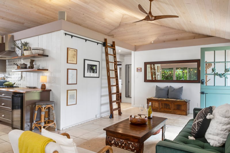 International Colony Club Maui: Lahaina cottage escape with lush gardens, close to beaches