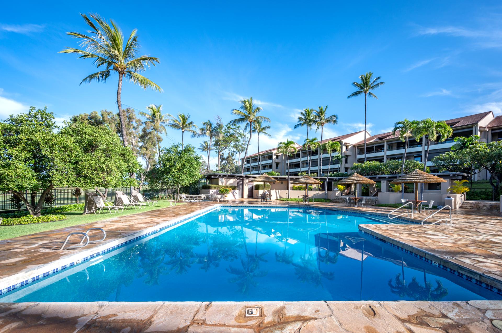 Kaanapali Royal’s inviting pool area is perfect for relaxing or socializing under the Hawaiian sun. It’s a vibrant hub of island life.