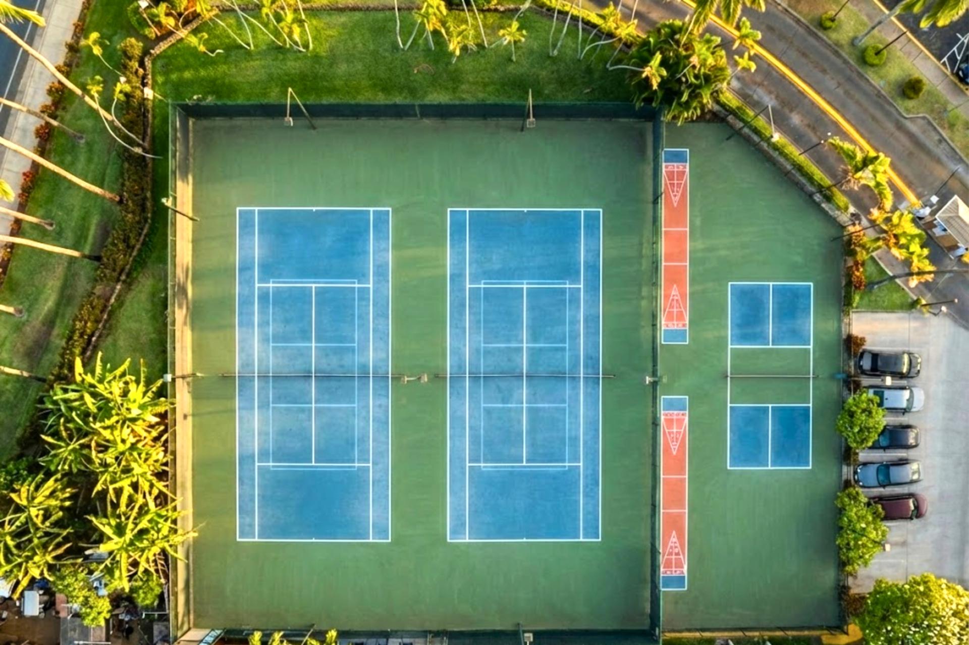 Plenty of family activities, with tennis, shuffleboard, and pickleball courts