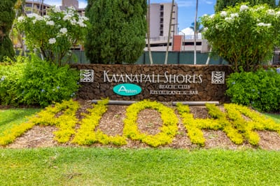 Feel the spirit of aloha upon arrival at Kaanapali Shores, with lush tropical landscaping and warm Maui hospitality greeting you