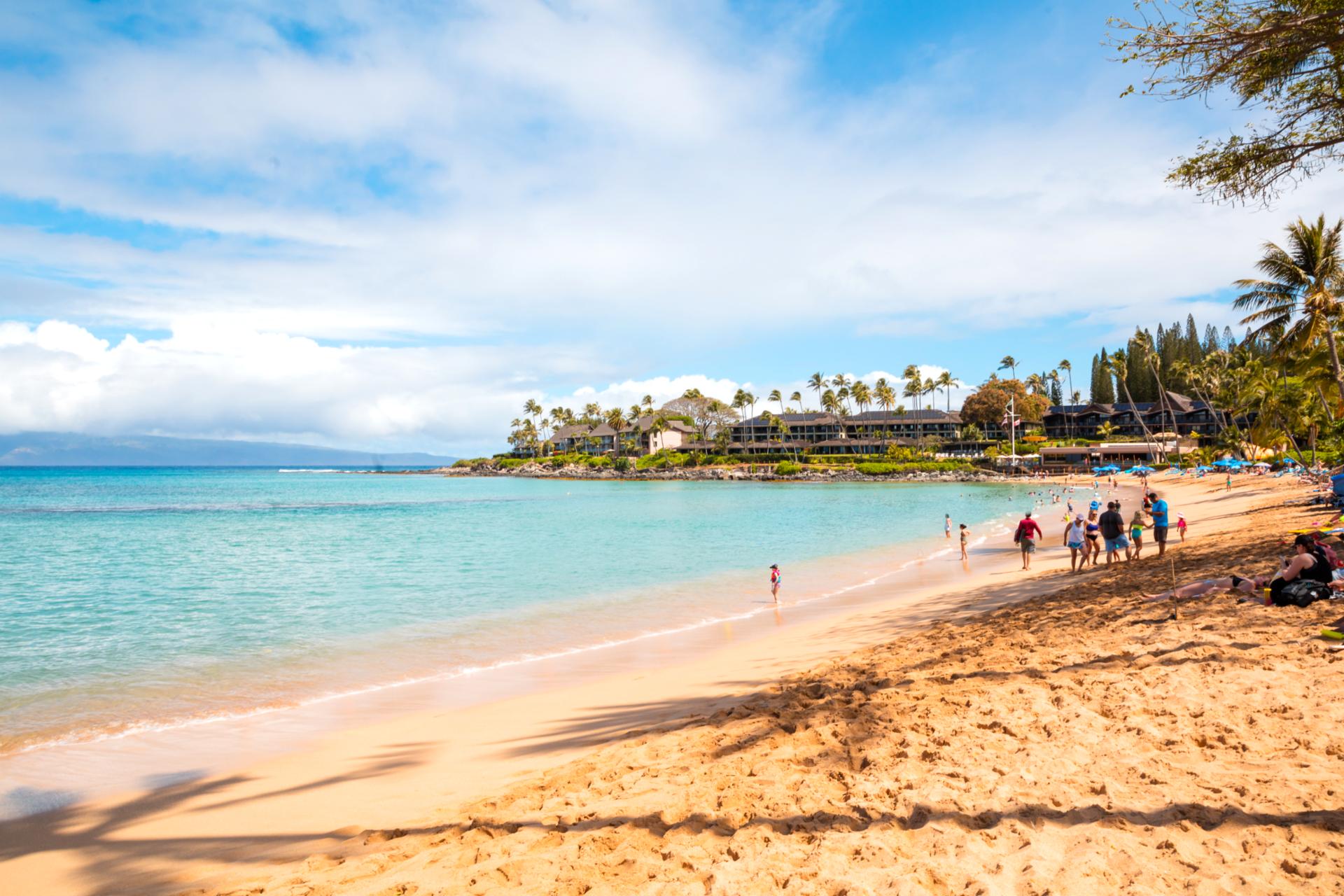 Maui's premier beachfront resort offers oceanfront villas, private beaches, world-class service & tropical luxury