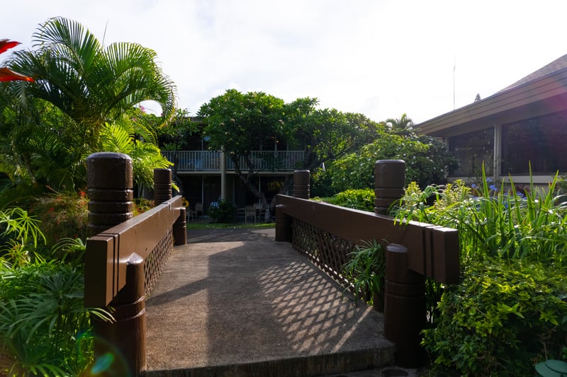Stroll through lush tropical gardens and tranquil pathways that lead to pure relaxation at Napili Shores