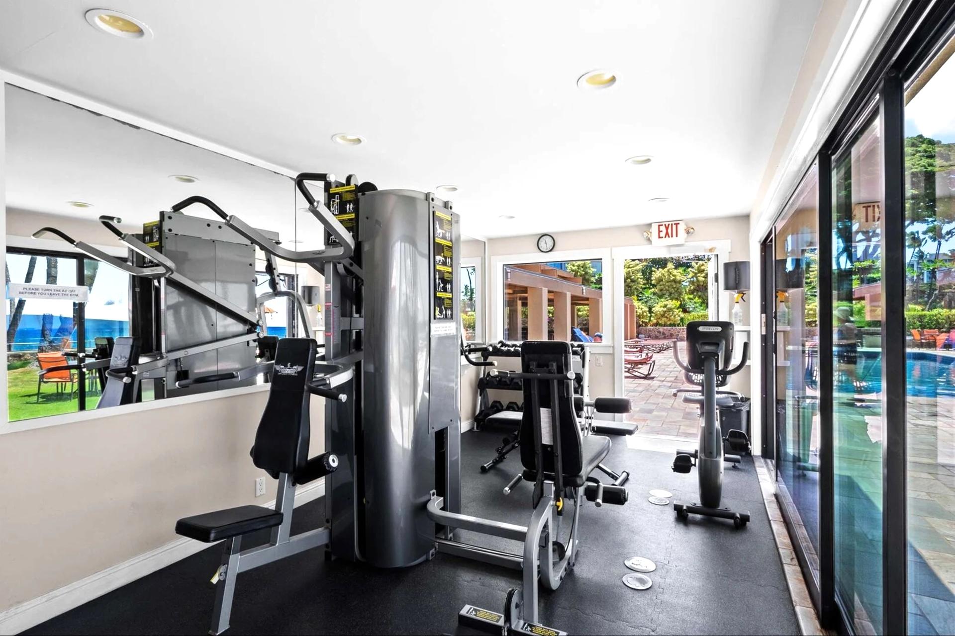 Poolside Fitness Center, with AC and views of the beach