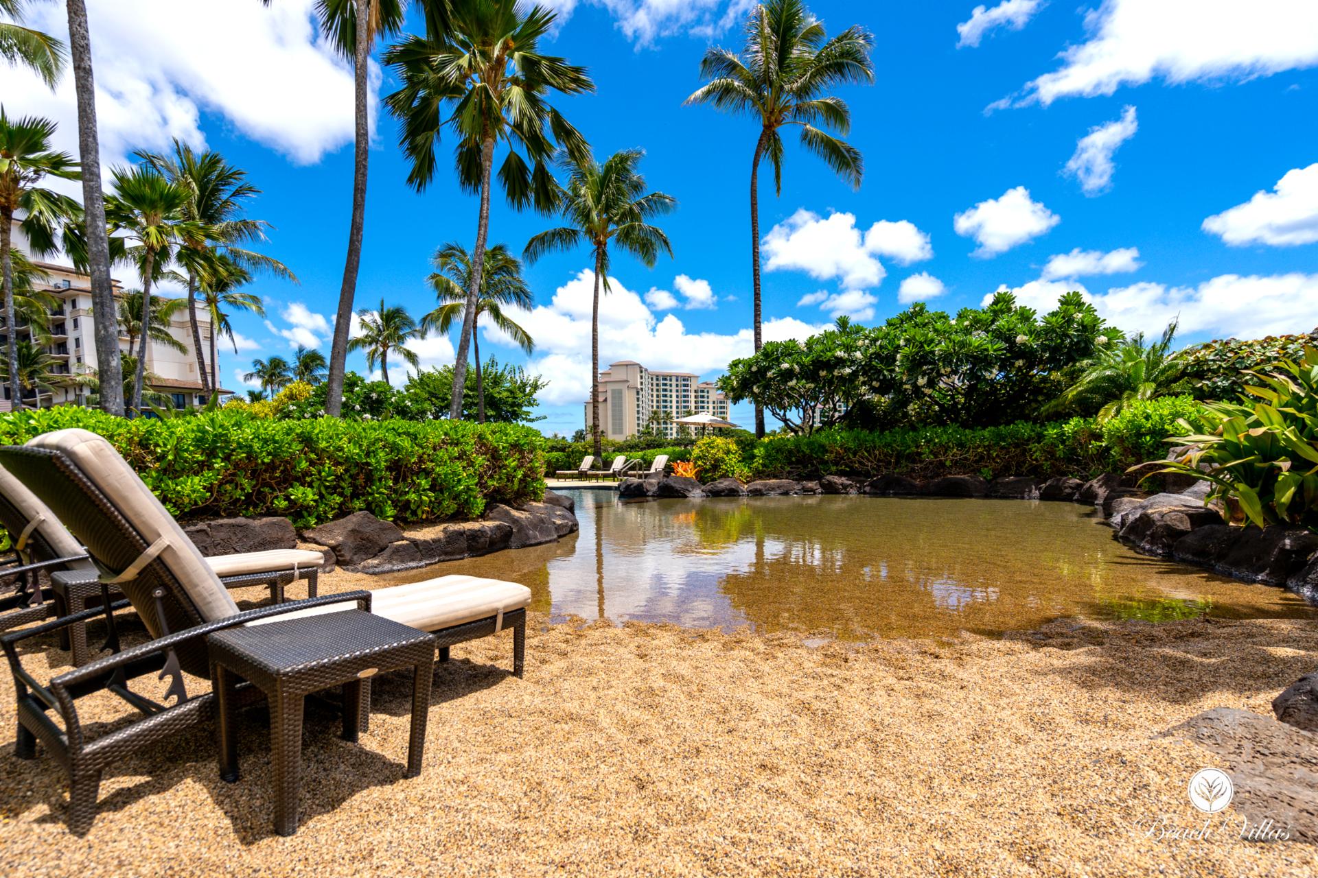 Lounge poolside with a tropical drink in hand and let your worries melt away. The pool at Ko Olina is the perfect blend of comfort and style.