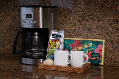 Every great vacation day starts with great coffee—this sweet setup includes local flavor and a side of tropical comfort KBV-31G4
