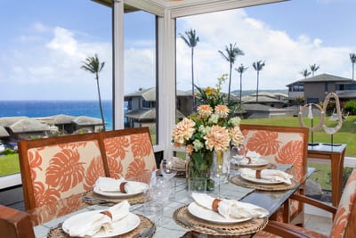 Why settle for takeout when you can plate up paradise? This table is made for laughter, long lunches, and panoramic views KBV-31G4
