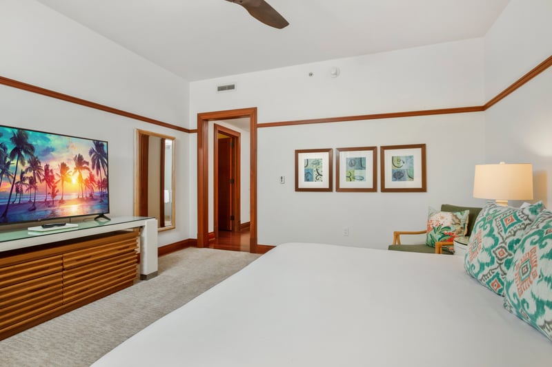 A bed so inviting, it might file a complaint if you try to leave before a solid ten hours of dreaming MON-2204