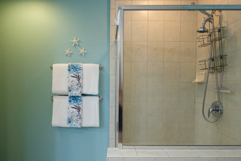 Clean tiled shower and tub with tropical colors and fresh design WCV-305