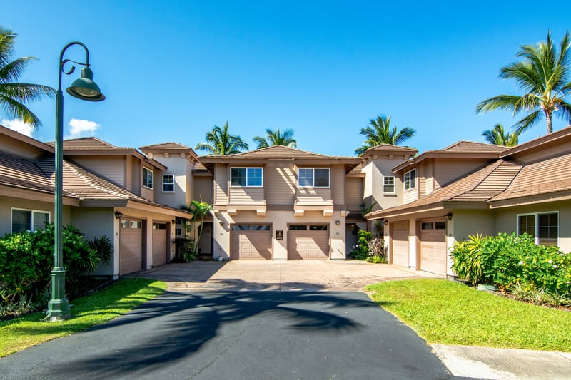 Welcome to your resort-style home away from home with swaying palms and ample parking WCV-305