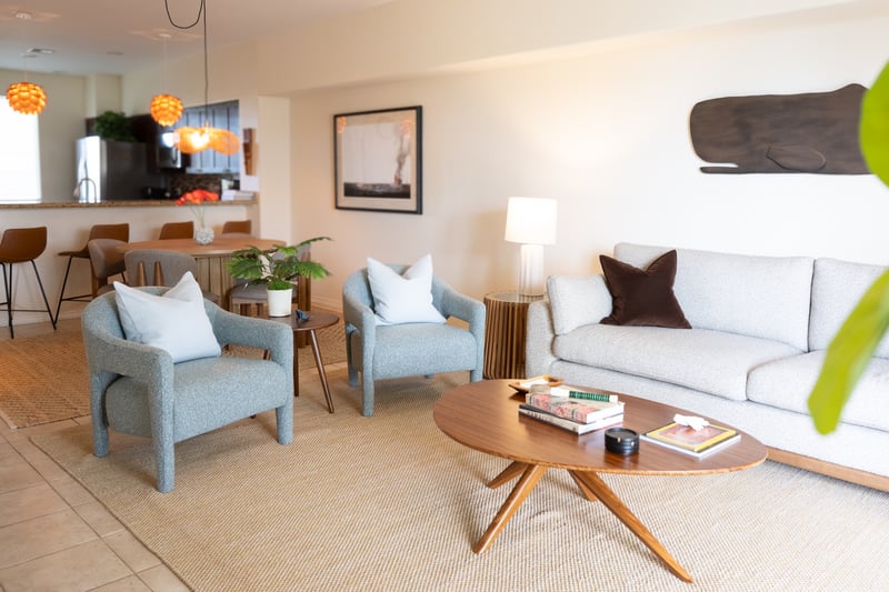 The comfortable living area features a clean clutter free space, perfect for true relaxation FVW-L21
