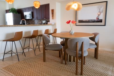The dining space connects easily with the kitchen and living room FVW-L21