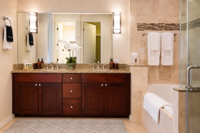 The spacious primary bath features dual vanities and generous counter space for added convenience FVW-L21
