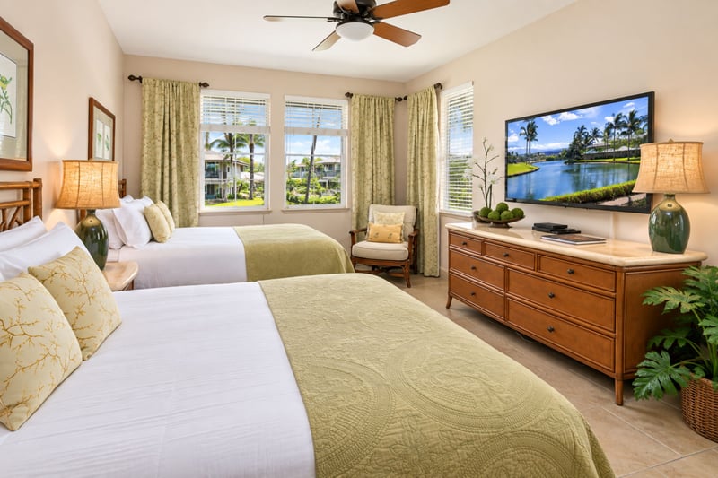 Large windows bring natural light into your third bedroom, keeping the space bright throughout the day. HLI-12A