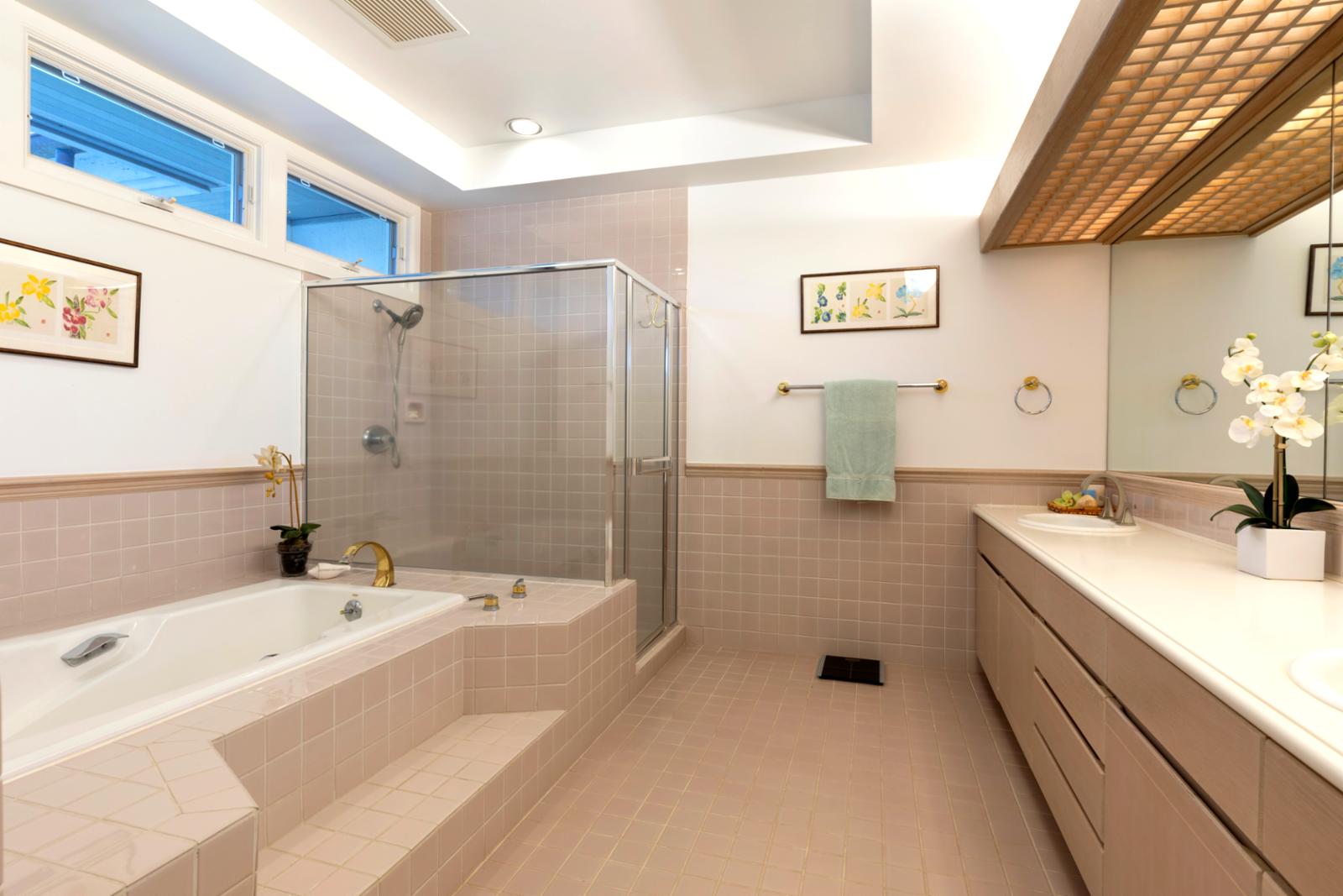 Designed with flow and freshness in mind—welcome to your bath oasis