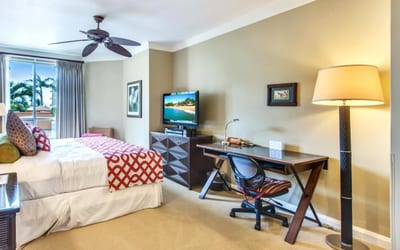 Spacious bedroom with outdoor scenery HKH-229