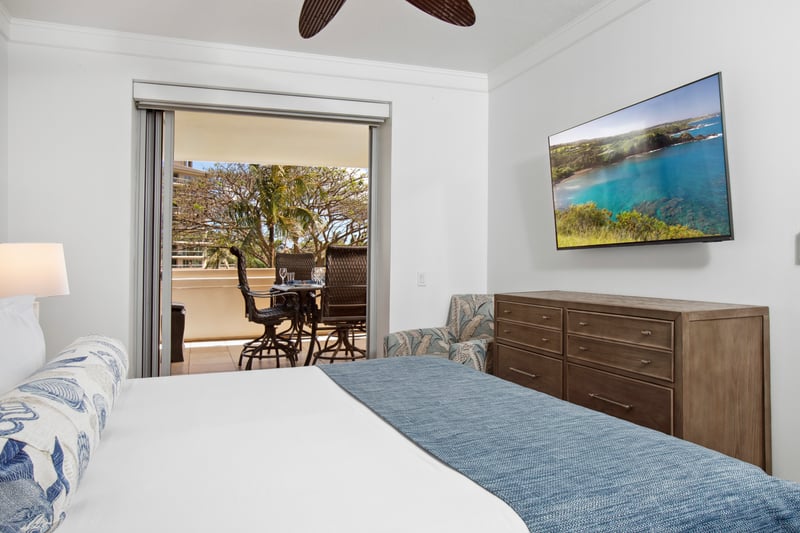 Wake up to island views, comfort, and a gentle breeze
