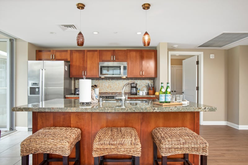 Thoughtfully designed with comfort and class, this kitchen makes home-cooked meals part of the vacation experience