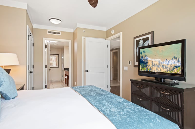 Effortless style meets pure relaxation in this thoughtfully designed space made for restful island nights