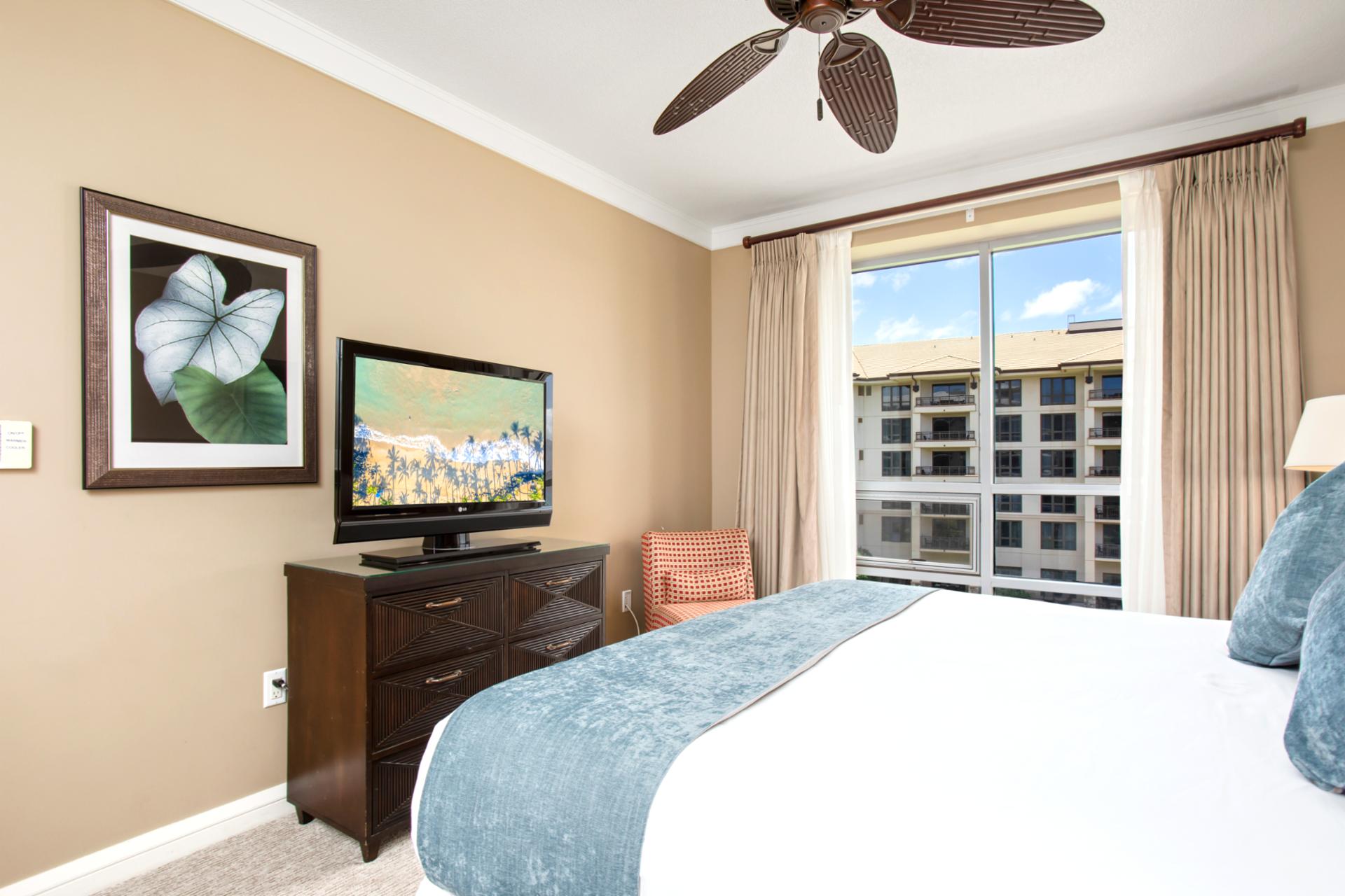 Neutral tones and crisp textures set the stage for a stay that feels calm, collected, and wonderfully indulgent