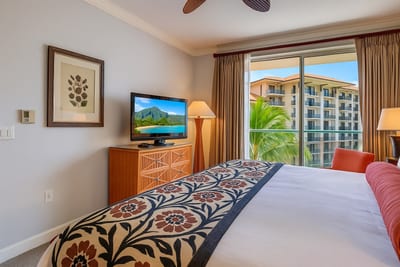 Wake up to paradise – where luxury meets the beauty of Honua Kai. HKH-412
