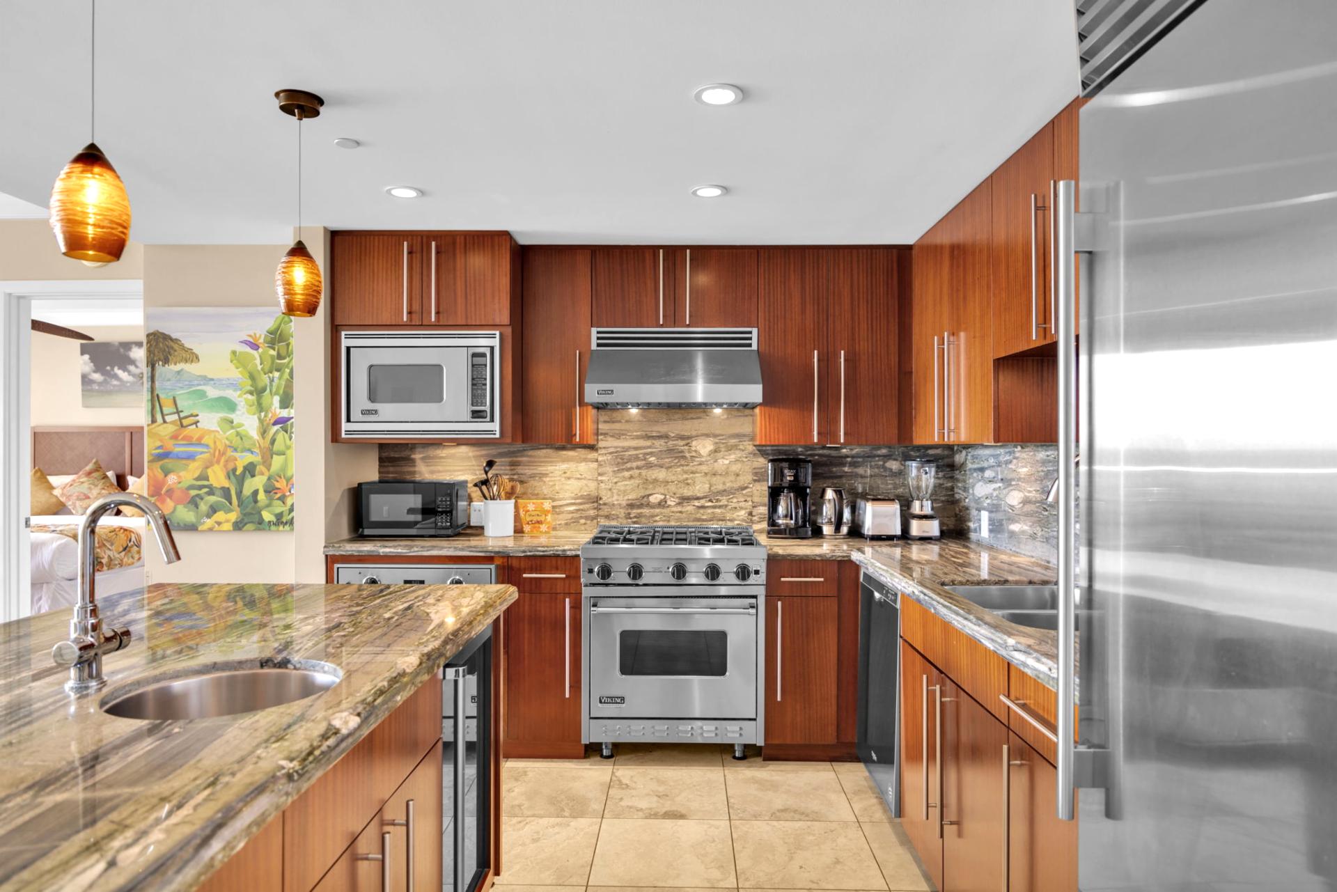 Stylish and functional—this kitchen makes vacation meal prep a breeze