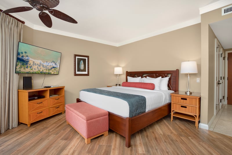 Unwind in a serene setting featuring warm tones and luxury linens HKH-537