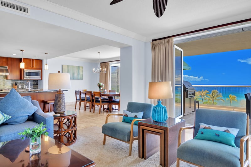 Spacious open-concept floor plan connects the kitchen, dining, and living areas.