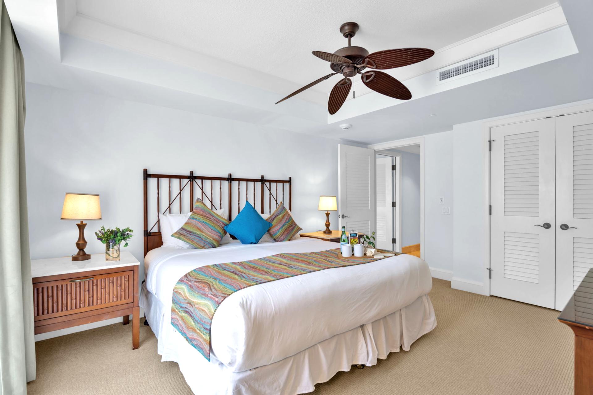 Flexible layout with one king or two twin beds - ideal for families or friends.