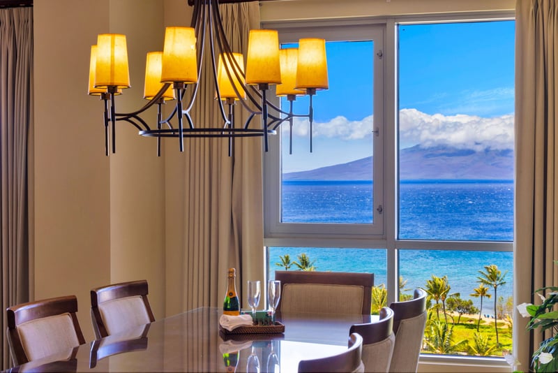 Ocean-view dining with space for the whole group