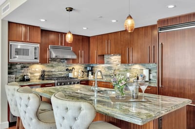 Kitchen island perfect for casual meals and entertaining HKK-349