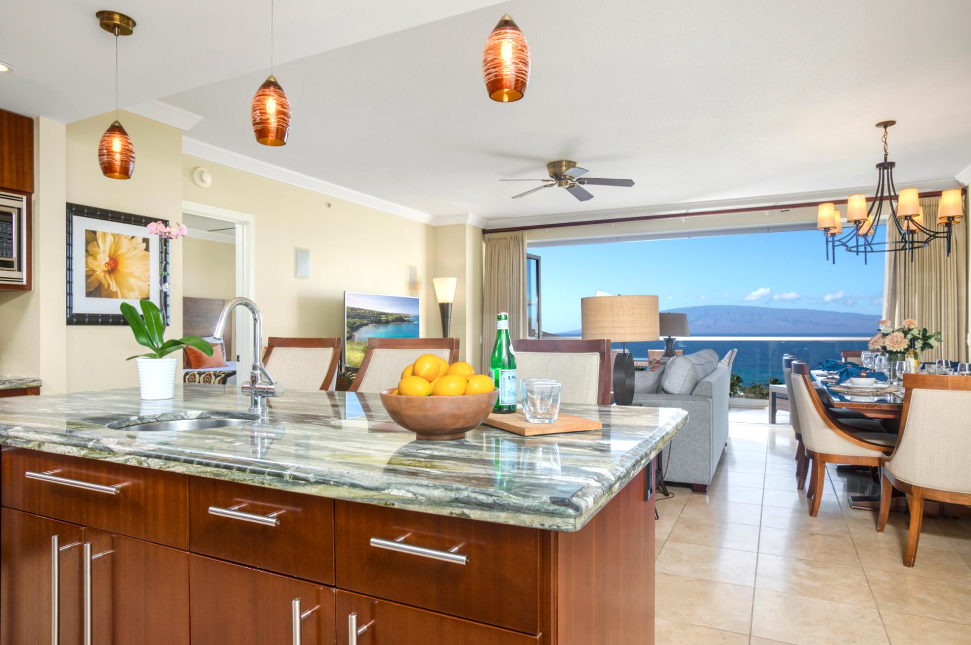 This kitchen has island vibes and endless views.