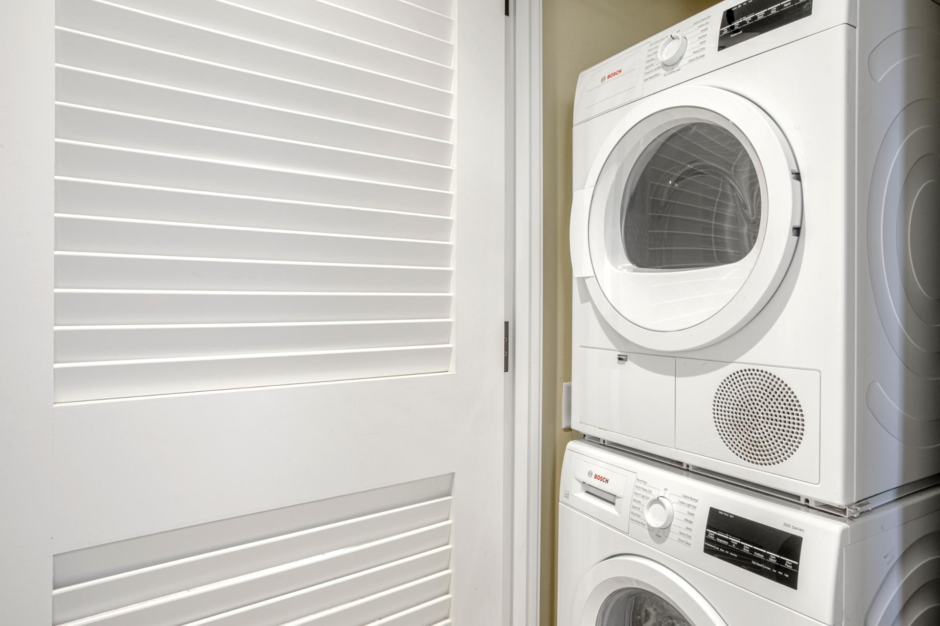 Updated laundry for easy island clean up