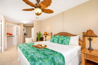 Tropical prints, palm-blade fans, and your own lanai—plus a dreamy walk-in closet to unpack paradise in style