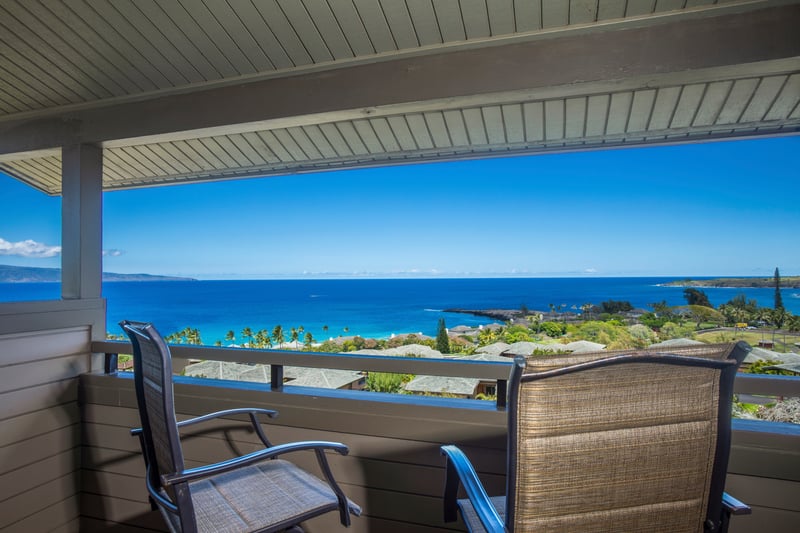 Cue the ocean soundtrack—your movie-worthy Maui mornings start with this panoramic scene