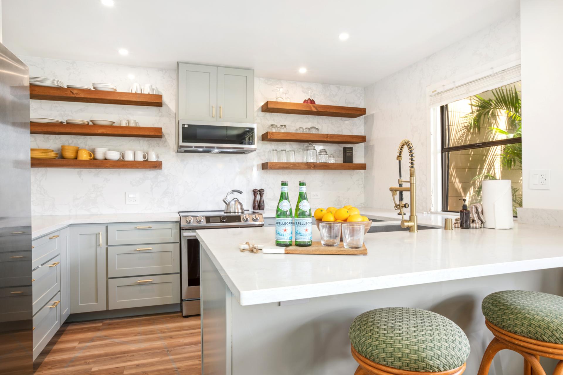 From quick bites to shared feasts, this airy kitchen was made for delicious moments and memories