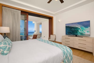 Natural wood tones and ocean-inspired textures create a refined atmosphere grounded in calm sophistication MON-6301