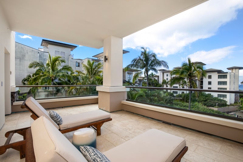 From soft cushions to sweeping views, this is where tropical tranquility meets timeless modern elegance MON-6301
