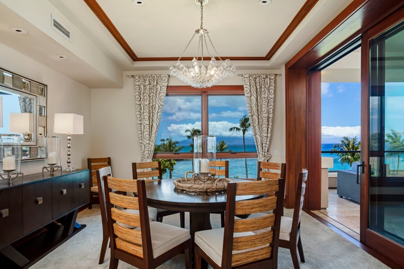 Dine indoors with plenty of light and views of the island landscape MON-1303