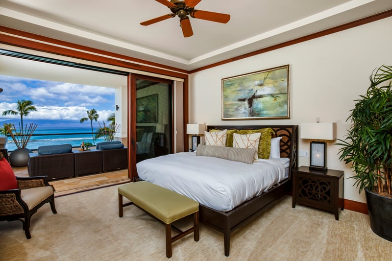 Awaken to sweeping ocean views and step directly onto the lanai MON-1303